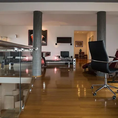 5 Bedroombeautiful In プーラ