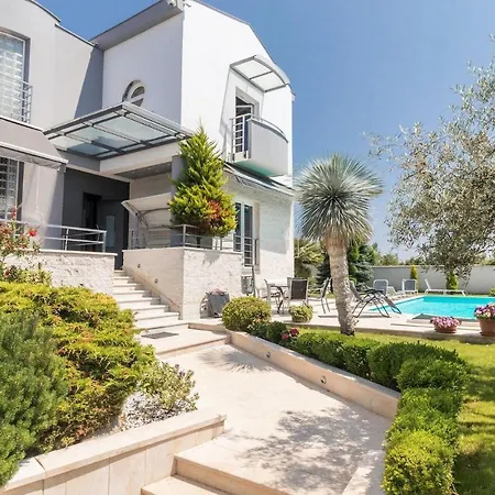 5 Bedroombeautiful In Nyaraló Póla